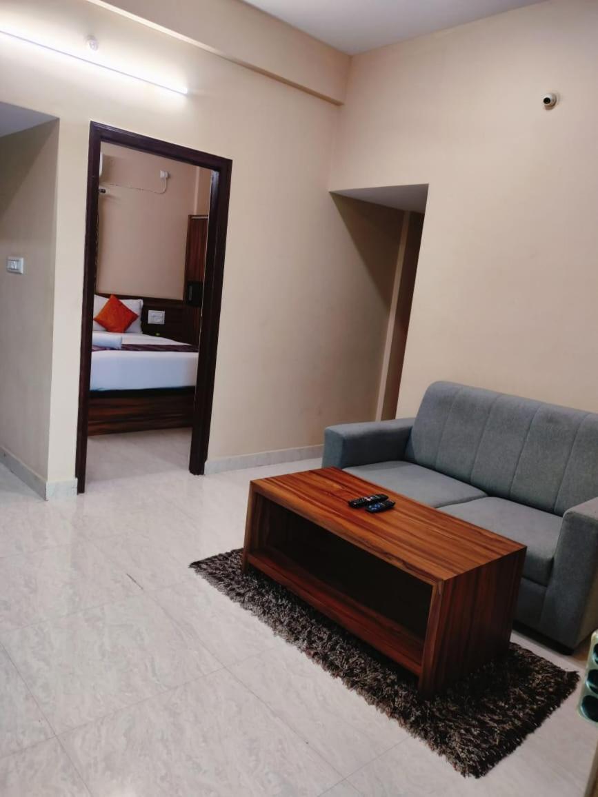 Hotel Golden Chariot 1Bhk Flat Manyata Tech Park Bengaluru Zewnętrze zdjęcie